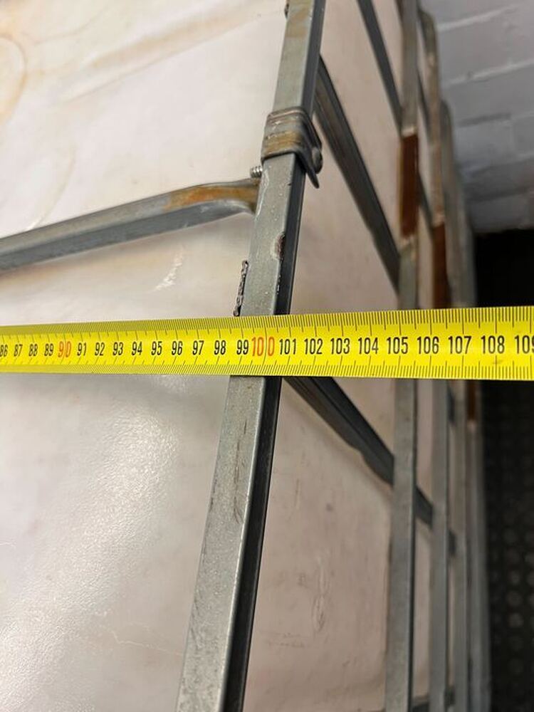 Montague Drive Storage auction IB-8893