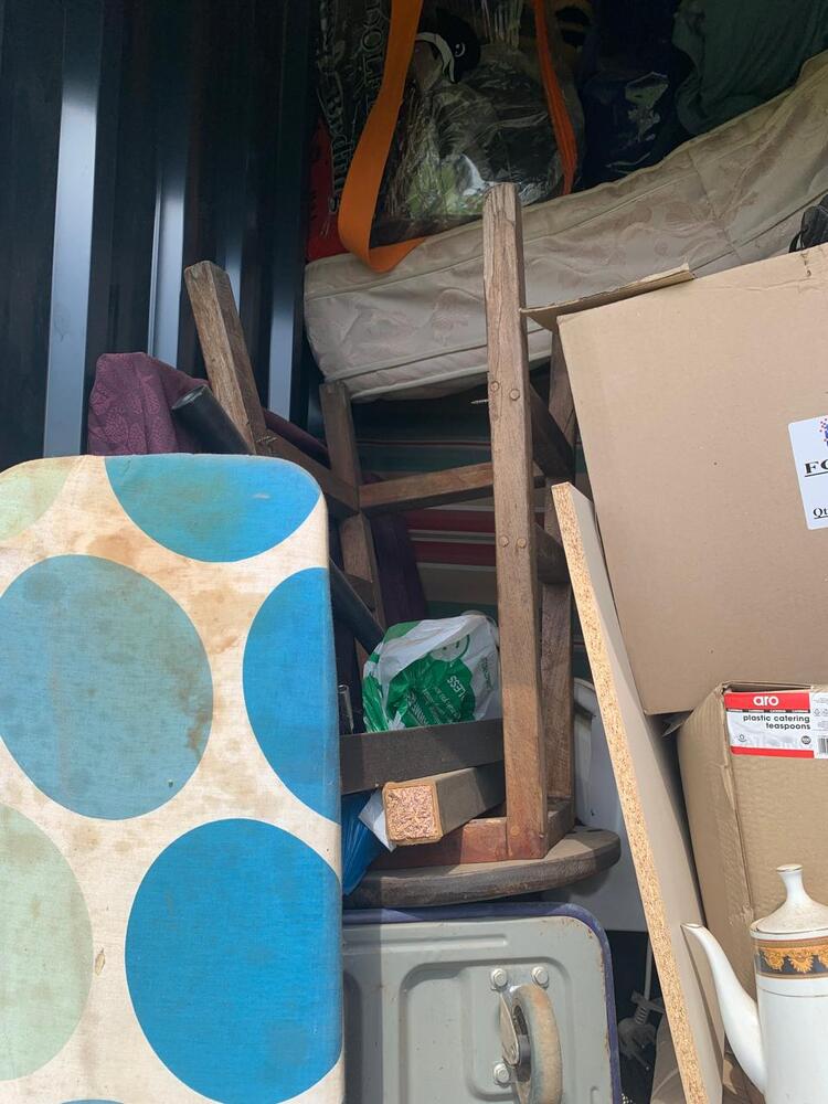 SA Self Storage - Linbro Park - Jhb Self storage unit auction IB-9452