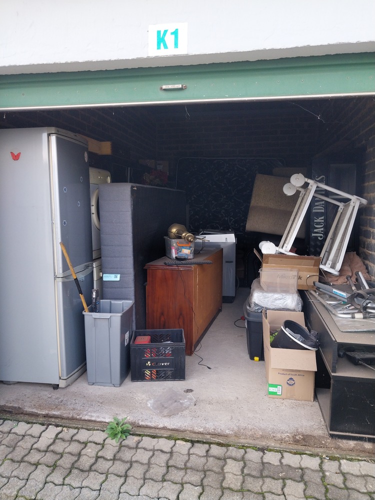 EDENVALE Storage auction IB-3521