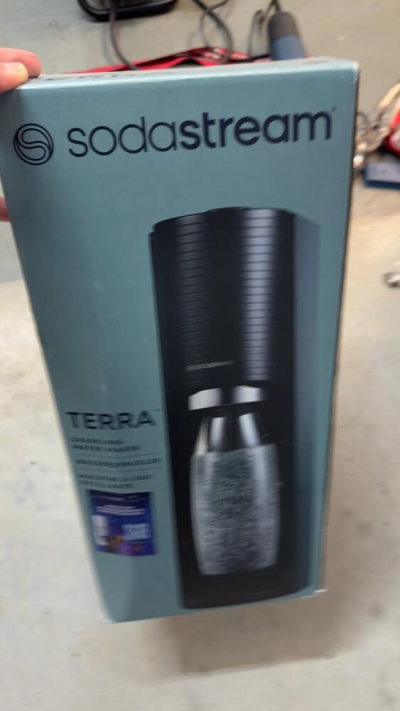 Durbanville - L041 Self storage auction IB-8589