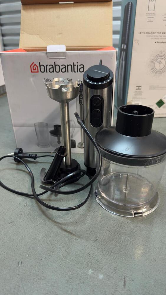 Durbanville - L041 Storage auction IB-8589 10