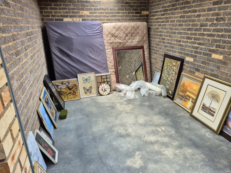 Randburg, Northriding Storage auction IB-1592