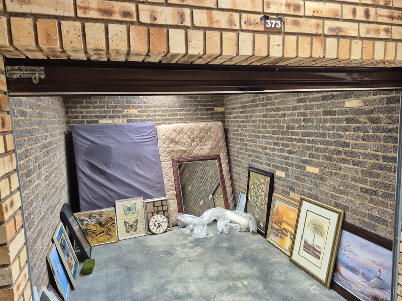 Randburg, Northriding Self storage auction IB-1592