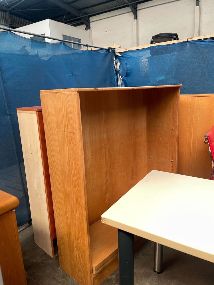 Express Removals - 5th Street Storage auction IB-6605