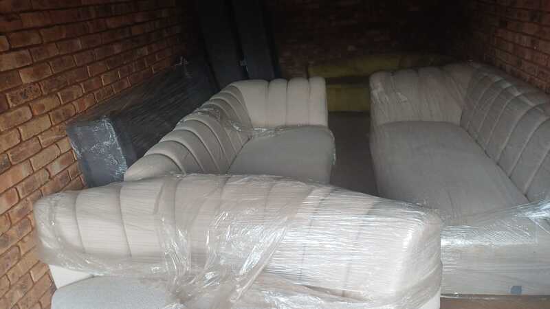 Pretoria North Storage Unit auction IB-7152