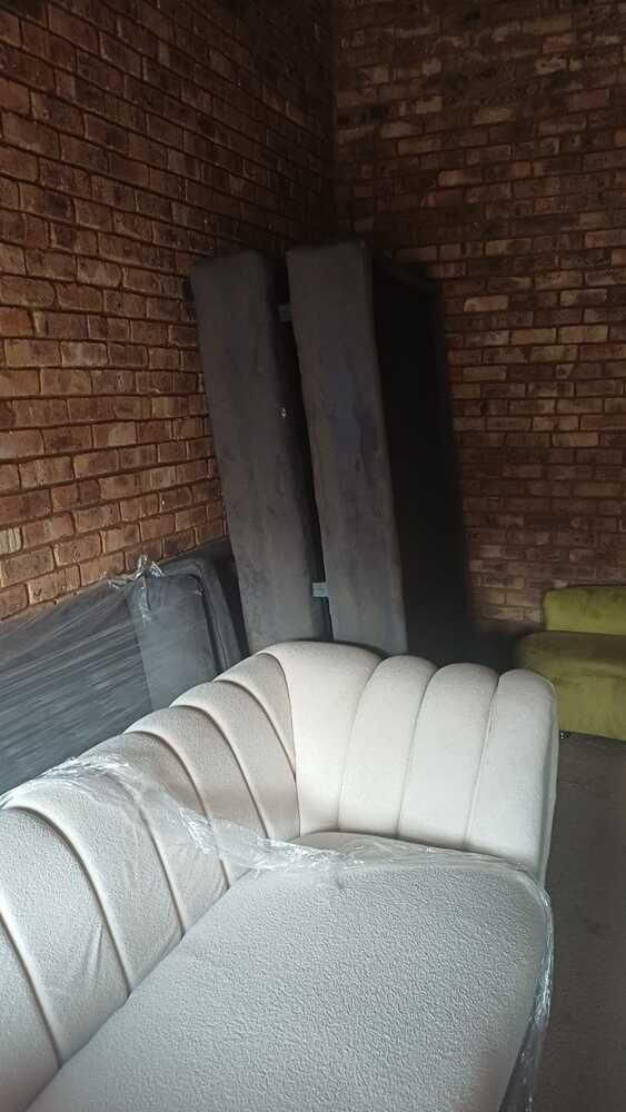 Pretoria North Self storage auction IB-7152