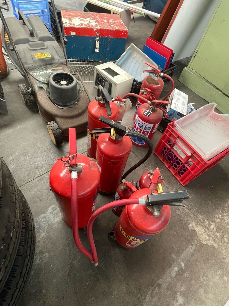 Express Removals - 5th Street Self storage facility auction IB-6127