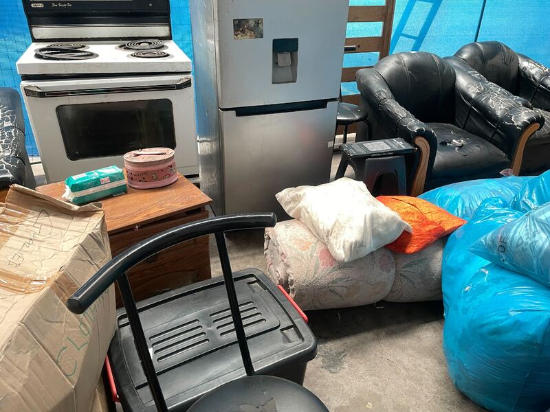 Express Removals - 5th Street Self storage unit auction IB-3803