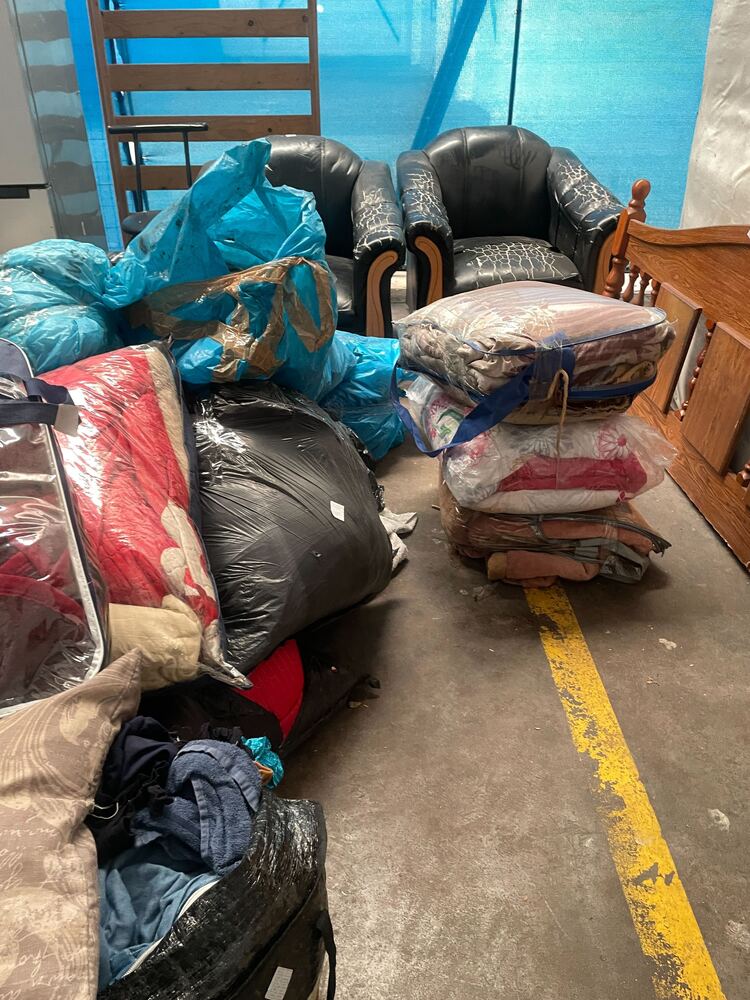 Express Removals - 5th Street Self storage auction IB-3803