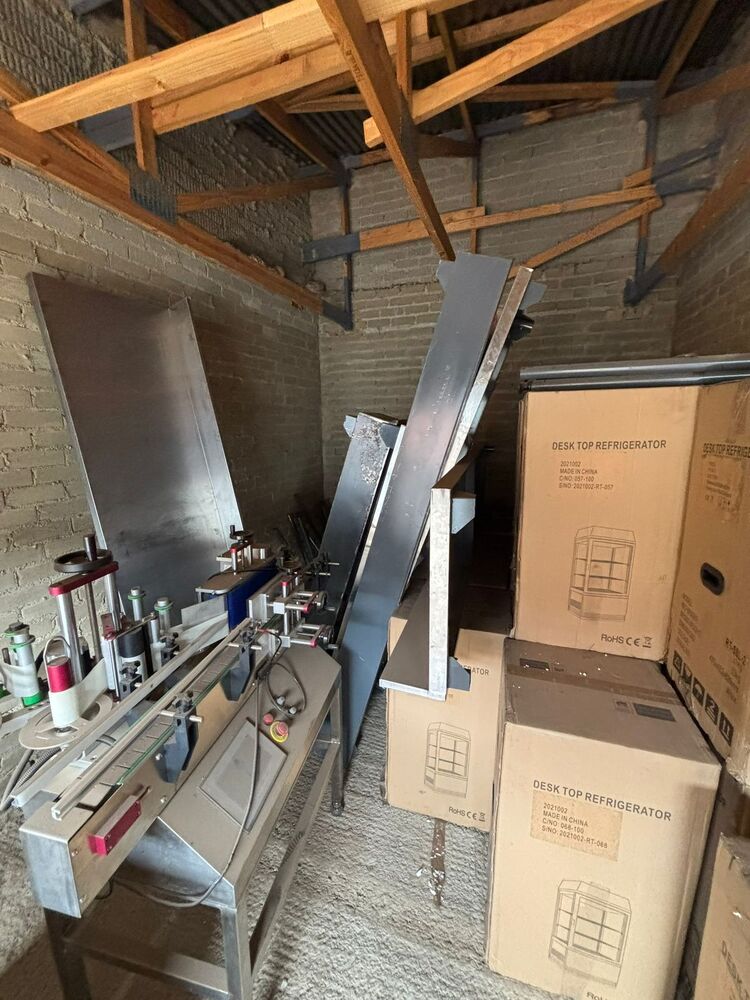 A to Z Storage Storage Facility auction IB-8196