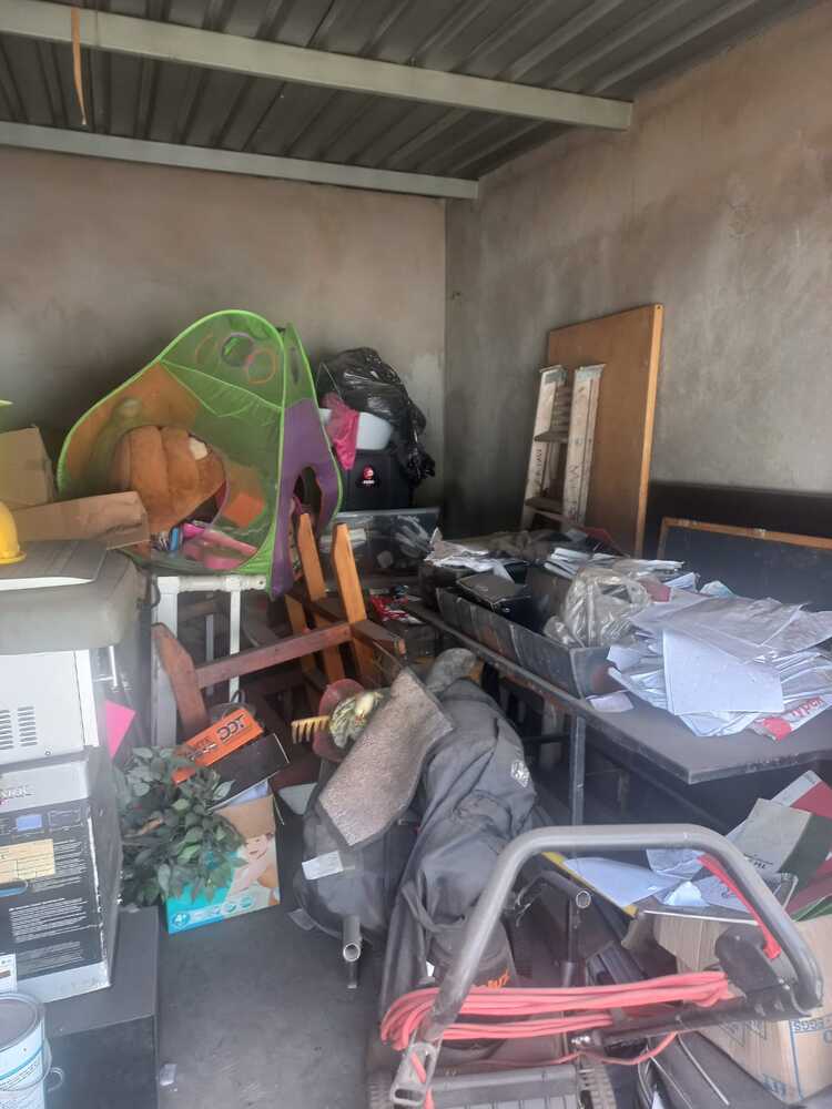 BENONI Storage auction IB-6463