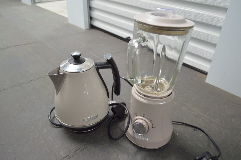 Cape Town (Killarney Gardens) storage facility unit auction IB-6025