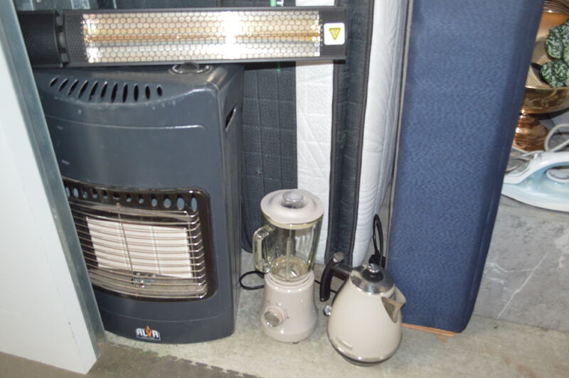 Cape Town (Killarney Gardens) Self storage auction IB-6025 14