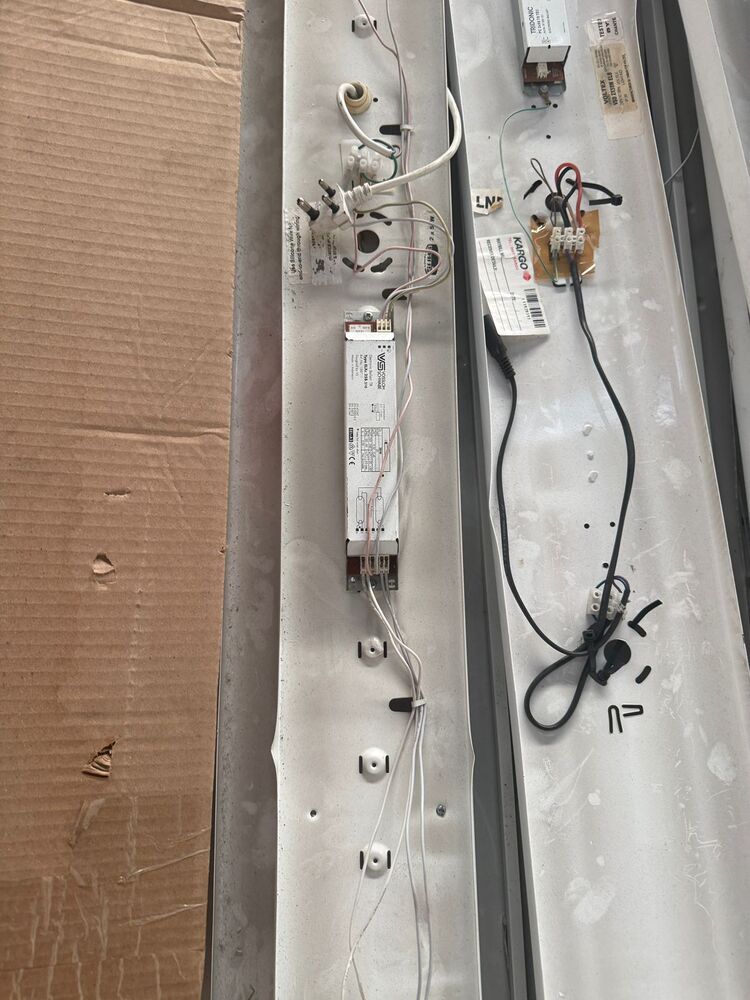 Express Removals - 5th Street Storage Unit auction IB-5111