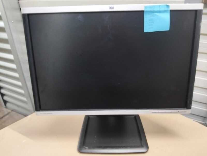 Ferndale Storage Storage Unit auction IB-3189