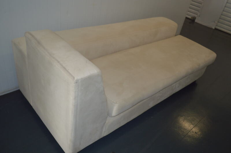 INV - Parklands Self storage unit auction IB-4641