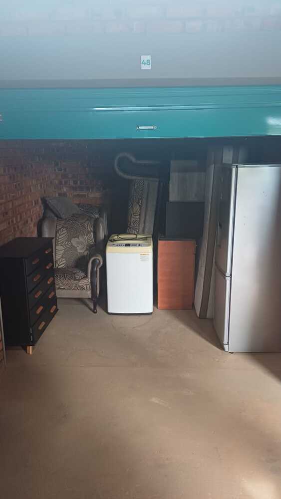 Pretoria North Storage Unit auction IB-3674