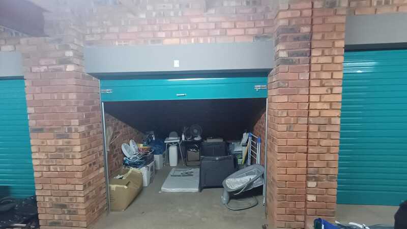 Pretoria North Self storage auction IB-6601