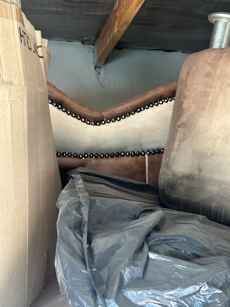 Rent-A-Store Pretoria Storage auction IB-1429