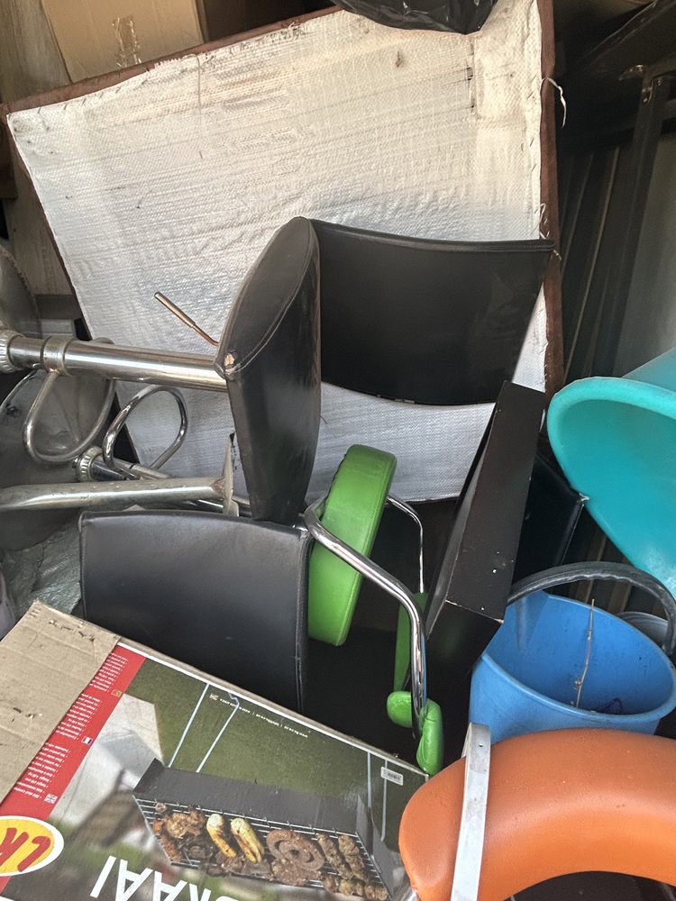 Rent-A-Store Pretoria Self storage unit auction IB-1429