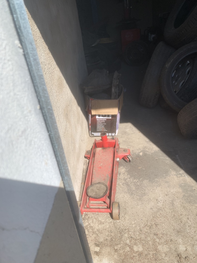 Rent-A-Store Pretoria Storage Unit auction IB-3557 22