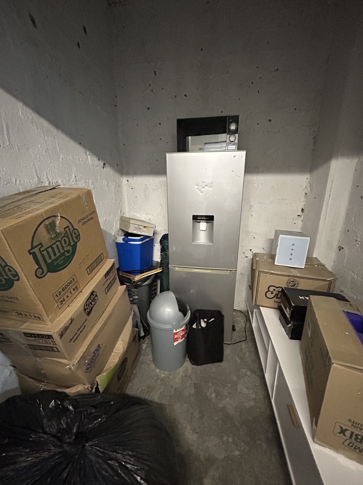 Rent A Store Sandton Self storage auction IB-1415