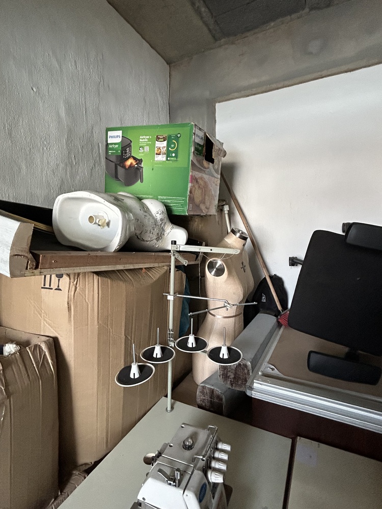 Rent A Store Sandton Self storage unit auction IB-7978