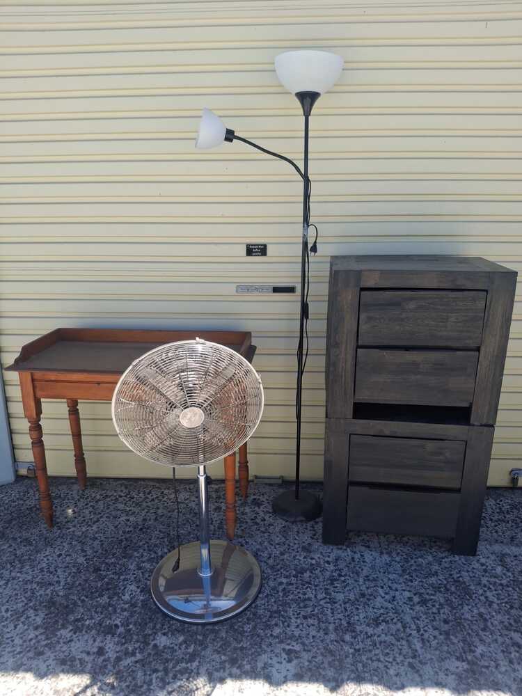 Somerset West  storage facility unit auction IB-6376