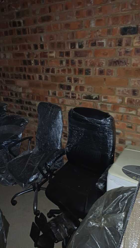 Pretoria North Self storage auction IB-4162