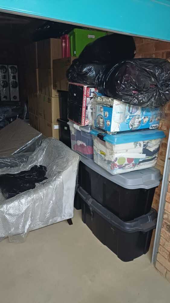 Pretoria North Storage Unit auction IB-4162 12