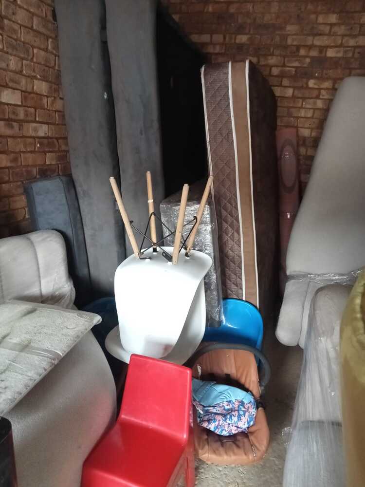 Pretoria North Self storage unit auction IB-6324