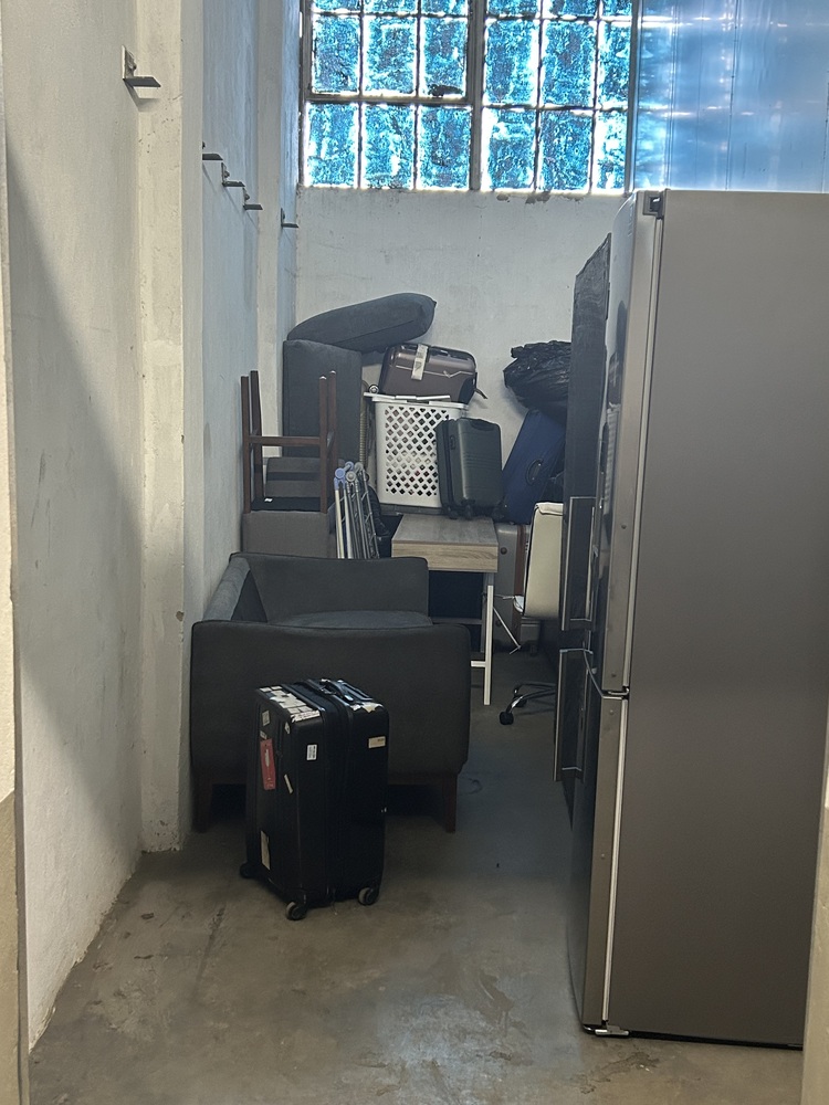 Rent A Store Sandton Storage auction IB-6763 10