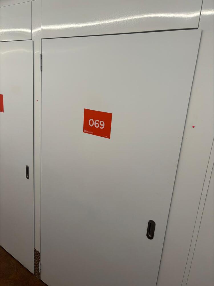 Rembrandt Mall, Paarl Storage auction IB-8804