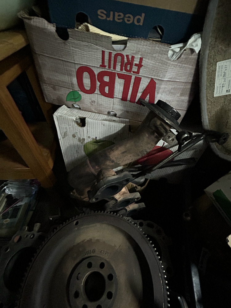 Rent-A-Store Centurion Self storage unit auction IB-5539