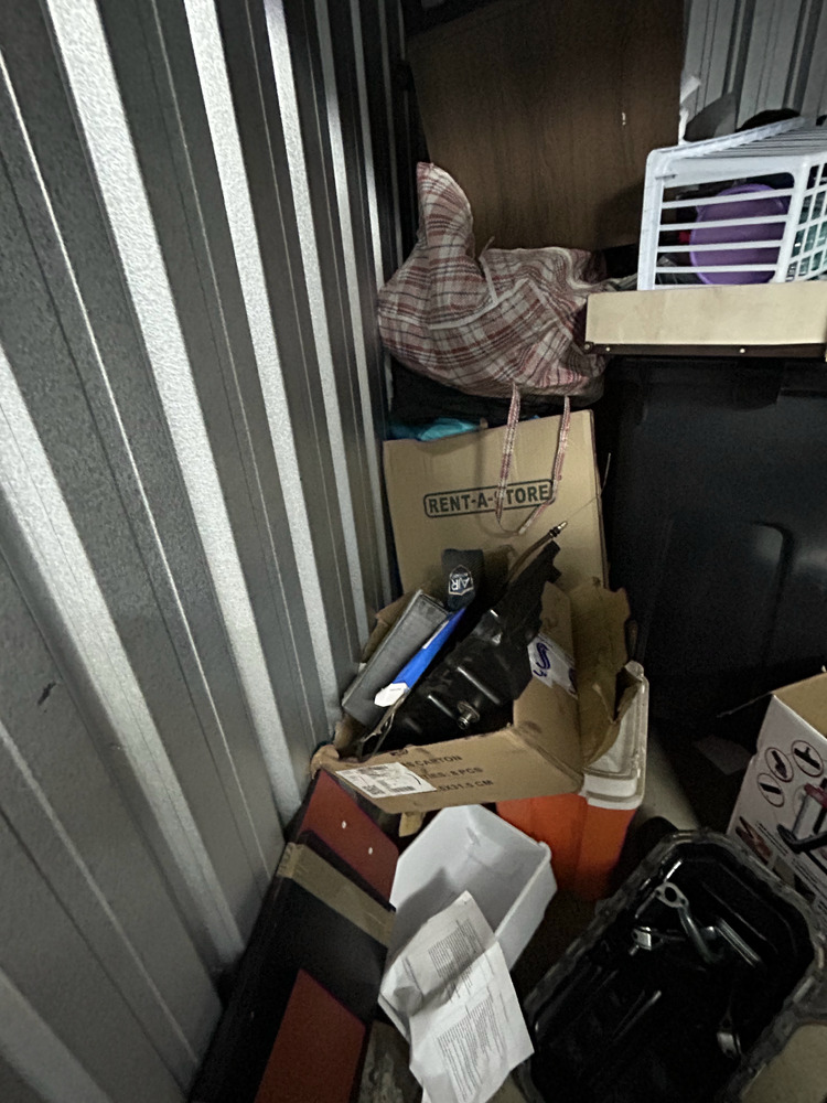 Rent-A-Store Centurion Self storage facility auction IB-5539