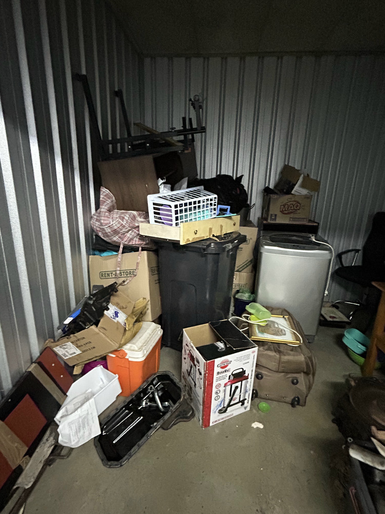 Rent-A-Store Centurion Storage Facility auction IB-5539 11