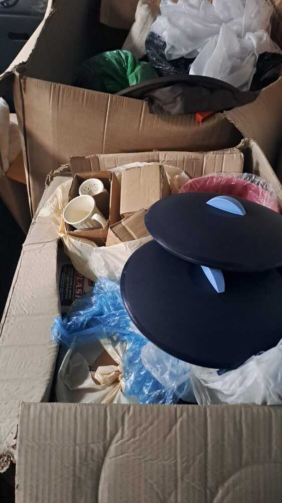 South Storage Storage auction IB-8263