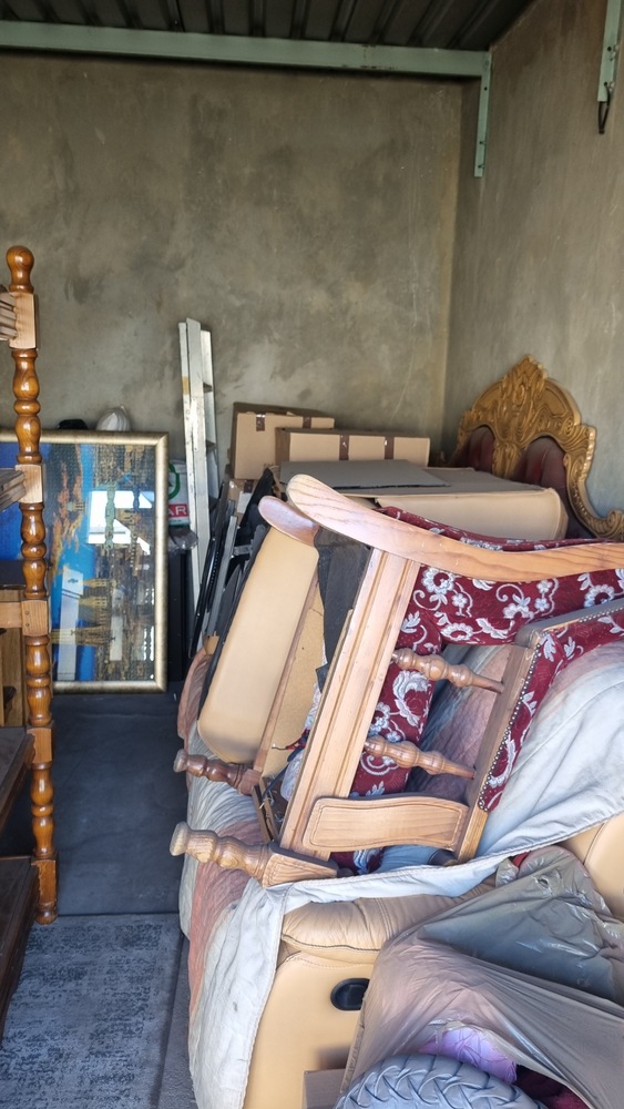 BENONI Storage auction IB-4118