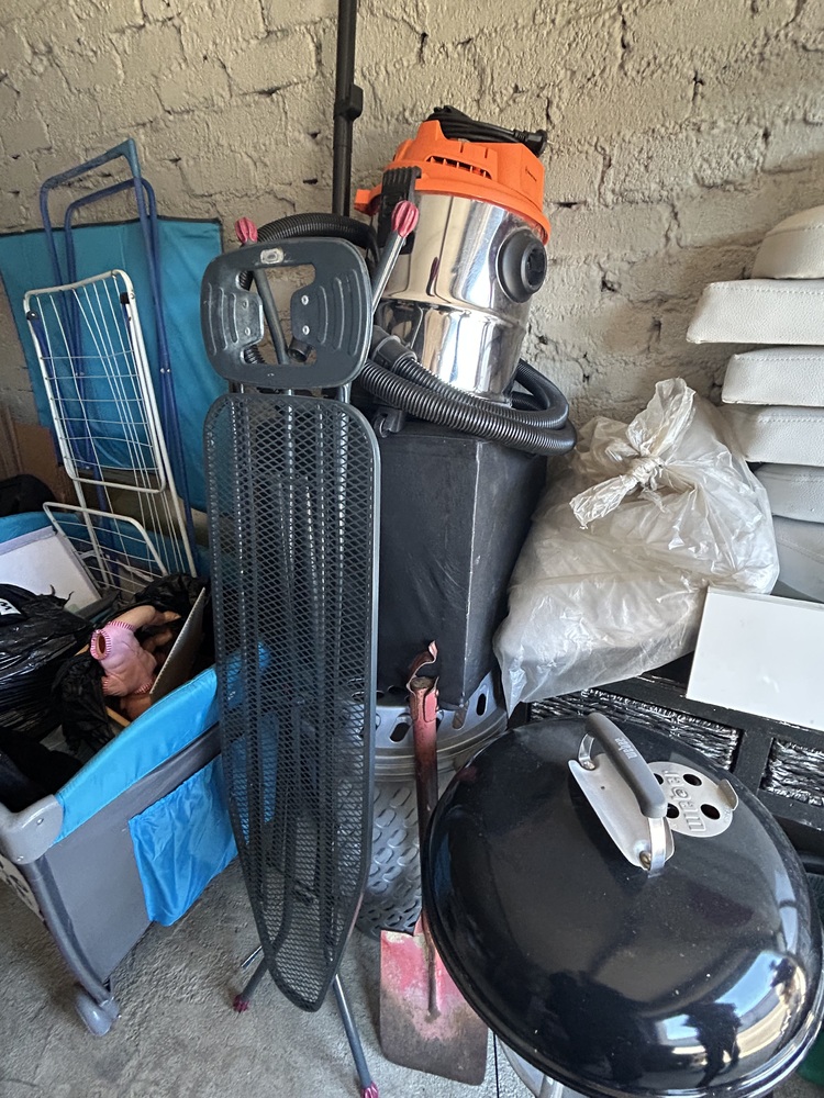 Rent-A-Store Midrand Storage Unit auction IB-3986 12