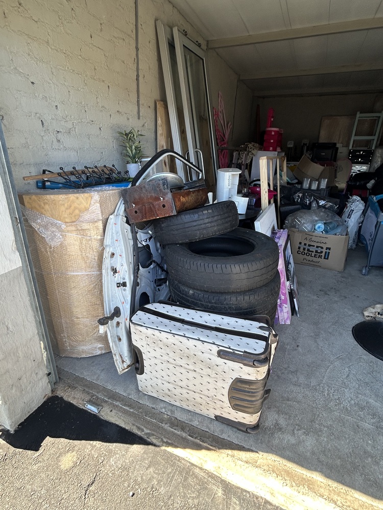 Rent-A-Store Midrand Storage Unit auction IB-3986 32