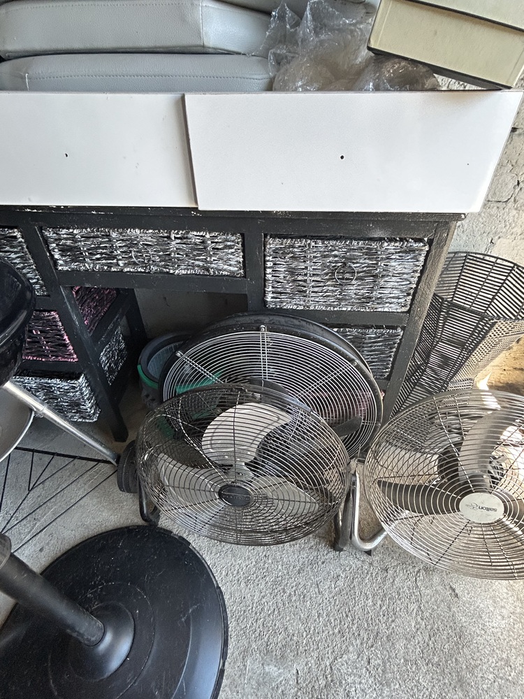 Rent-A-Store Midrand Self storage unit auction IB-3986 43