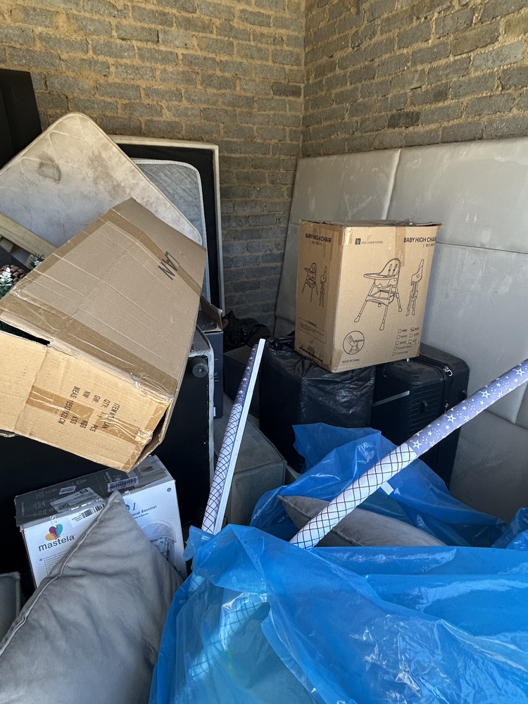 Rent-A-Store Midrand Storage auction IB-2216