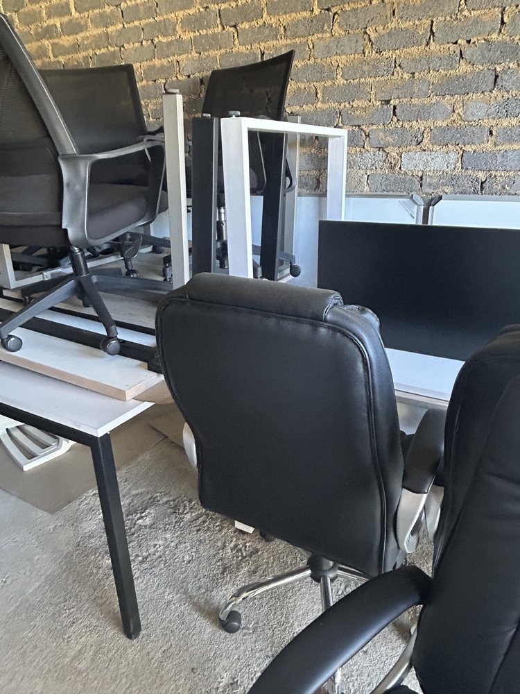 Rent-A-Store Midrand Storage auction IB-6642 10