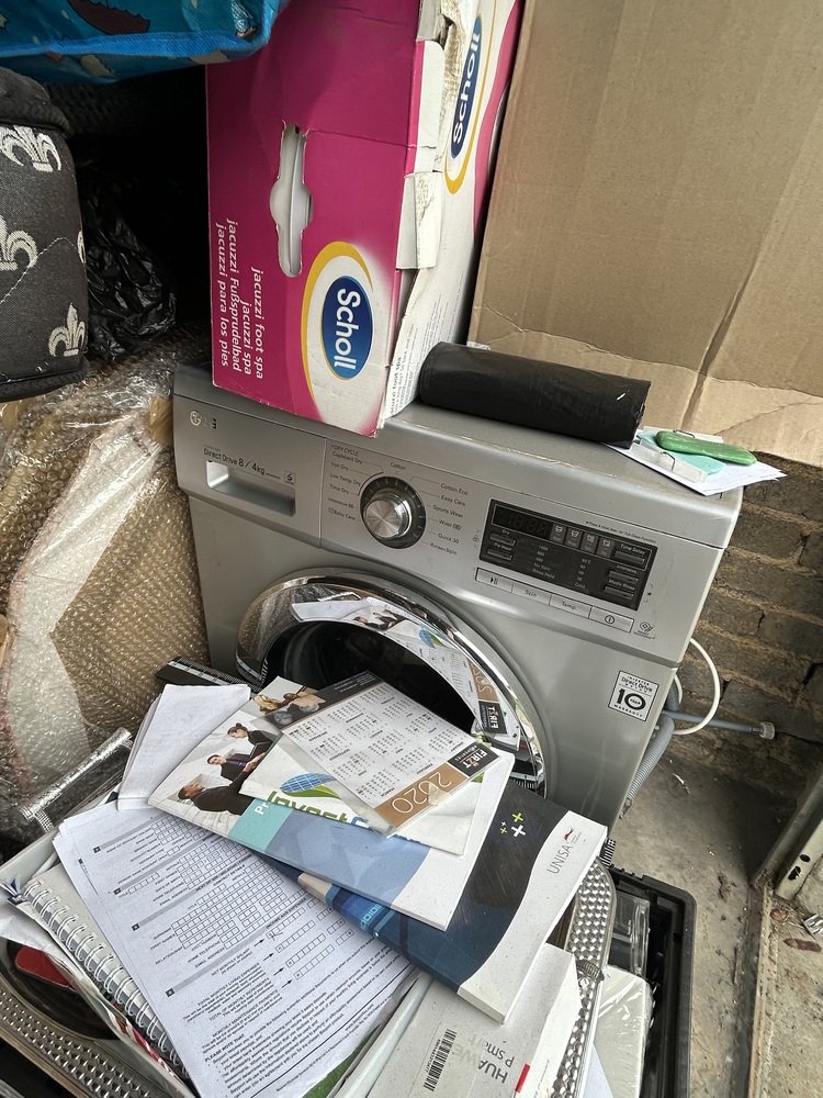 Rent-A-Store Midrand Self storage unit auction IB-8395