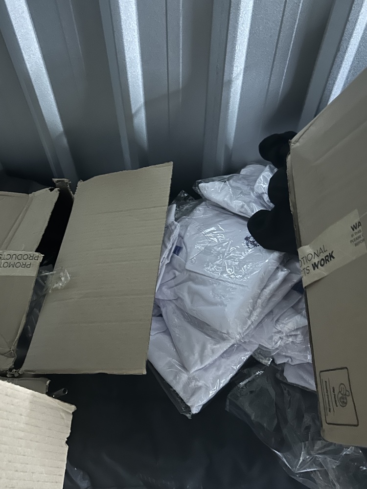 Rent-A-Store Centurion Storage Unit auction IB-9949 12