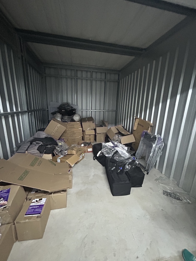 Rent-A-Store Centurion storage facility unit auction IB-9949 16