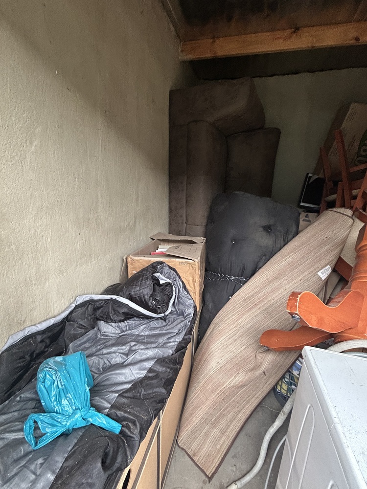Rent-A-Store Pretoria Storage auction IB-1008 20