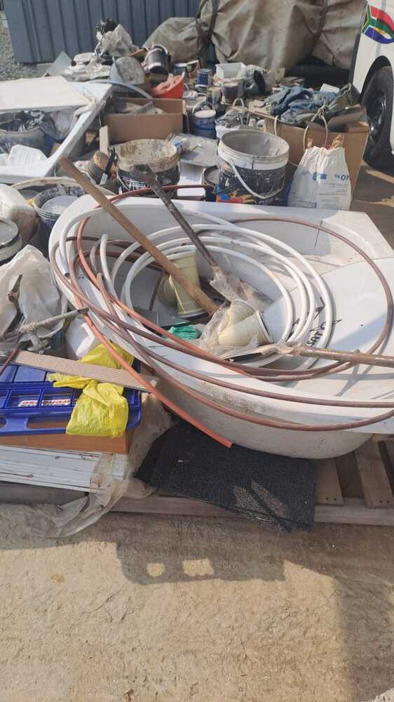 South Storage Storage Facility auction IB-7023