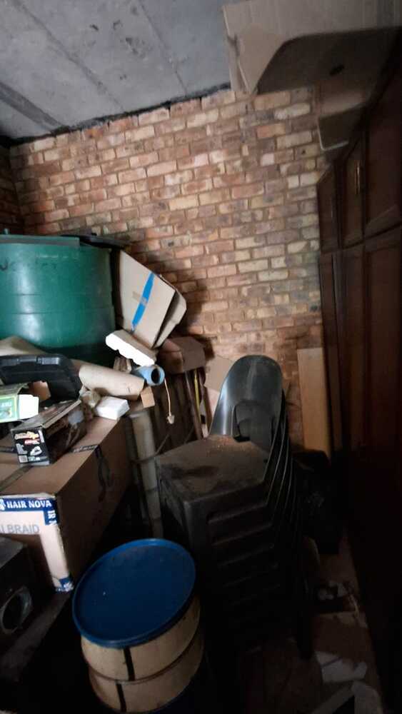 Pretoria North Self storage unit auction IB-7792