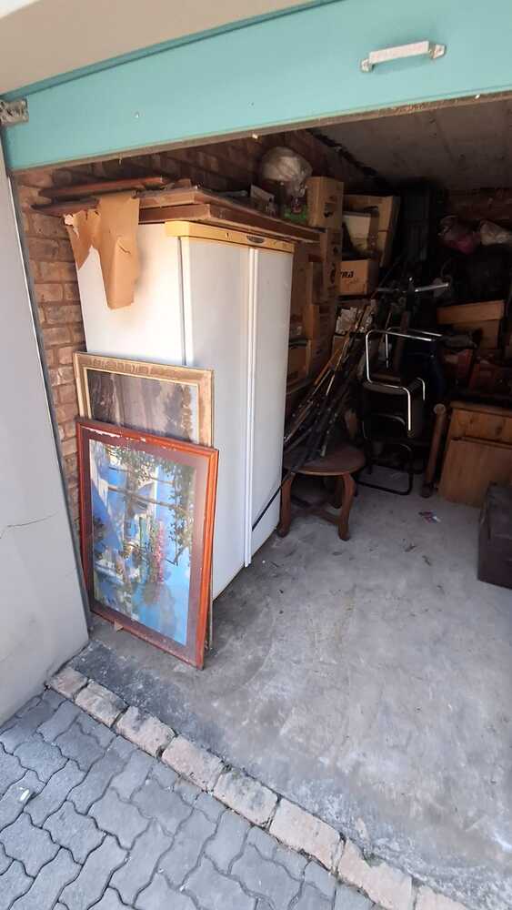 Pretoria North Self storage auction IB-7566